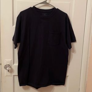 Men Black T-shirt size L